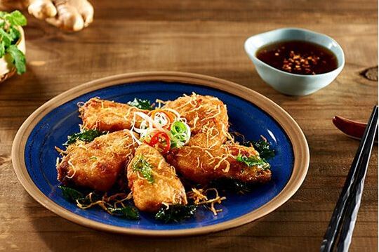 Cá bớp chiên đậm vị