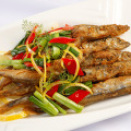 Cá trứng chiên bơ tỏi chế biến cực đơn giản