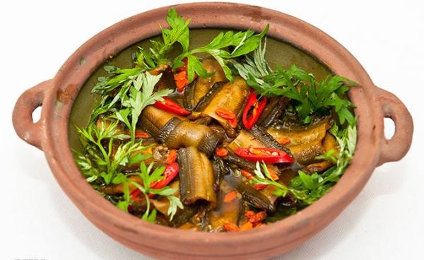 Lạ miệng, đưa cơm với món lươn kho gừng