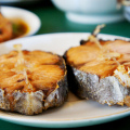 Cá thu rán vàng hai mặt