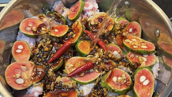 Quy trình nấu cá thu kho quả chay