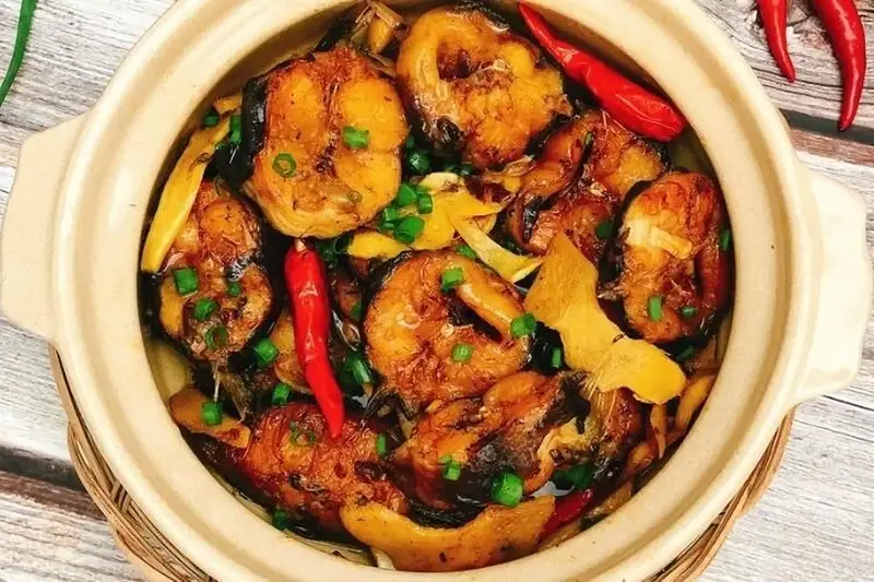 Ngon cơm với cá trê kho gừng thơm nồng vị quê