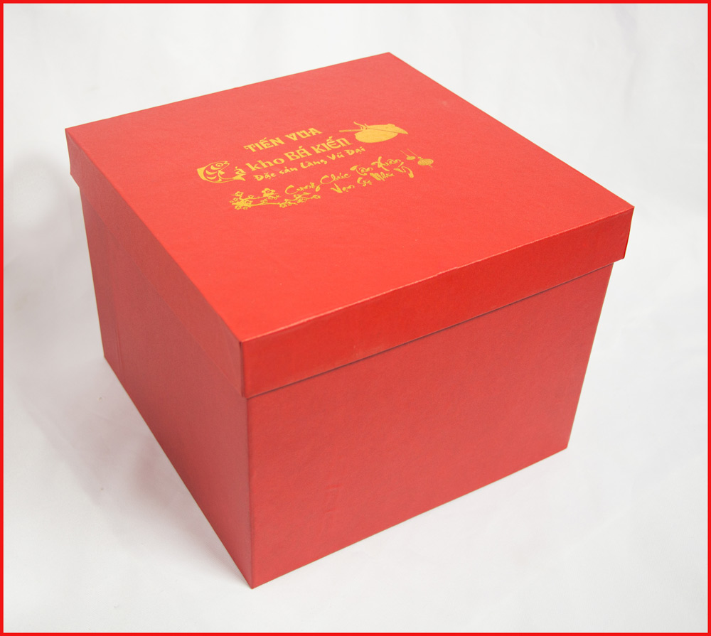 Hộp cá kho Tiến Vua sang trọng