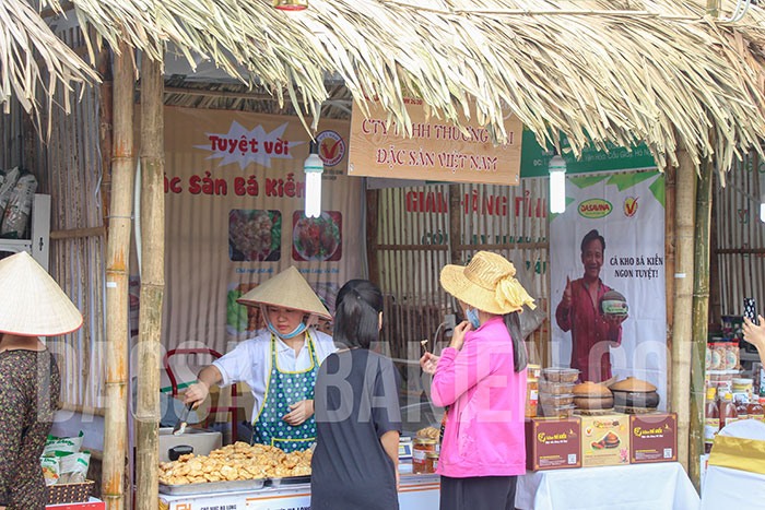 Cá kho Bá Kiến tham gia hội chợ Đặc sản vùng miền Việt Nam 2020